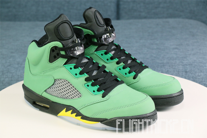 Air Jordan 5 Retro Oregon Ducks