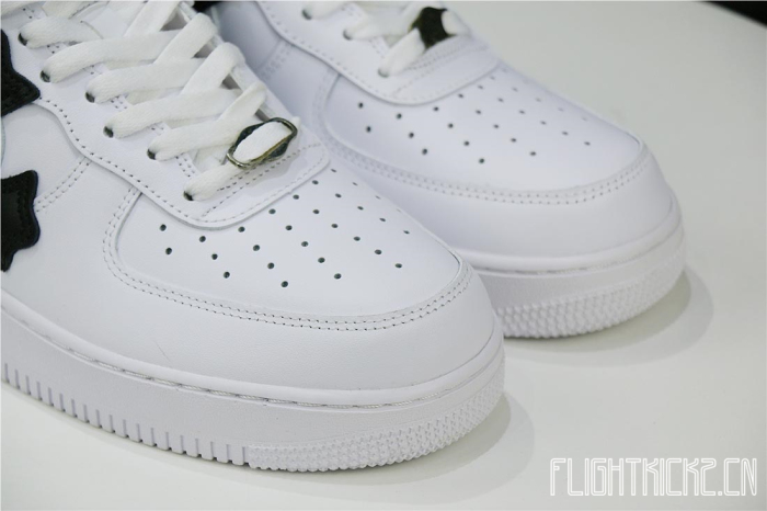 Nike Air Force 1 x Chrome