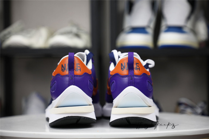 Nike Vaporwaffle sacai Dark Iris 2021 （A1）