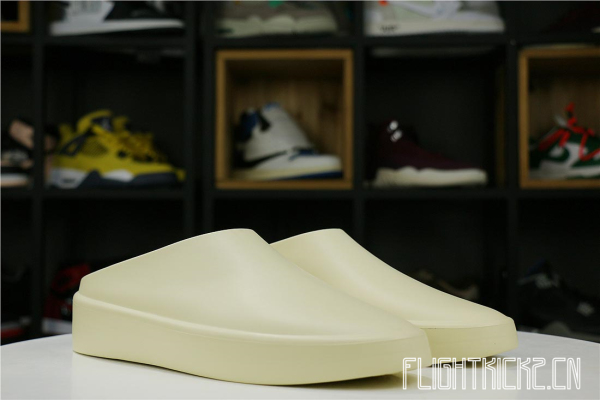 Fear of God The California Slip-On Cream