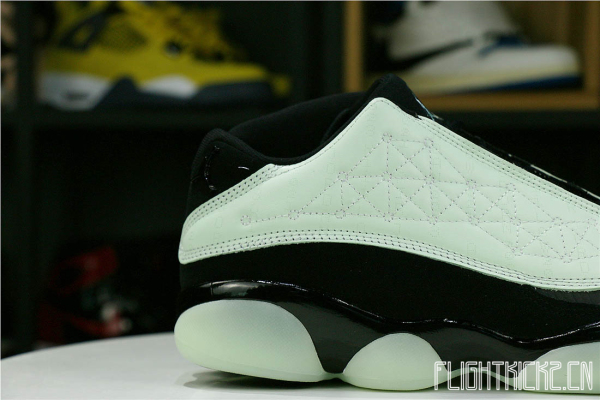 Air Jordan 13 Retro Low Single's Day(2021)