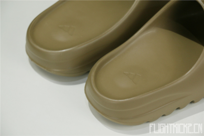 Yeezy Slides Core 2021（GW5350棕色）（A1 Batch）