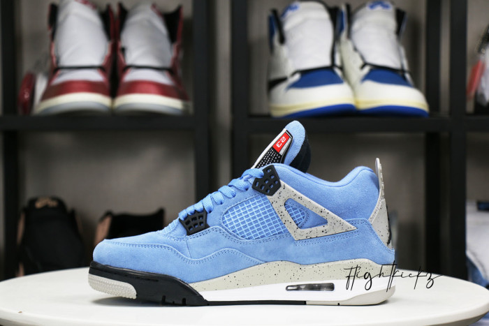 Jordan 4 Retro Universtity Blue 2021（A1）