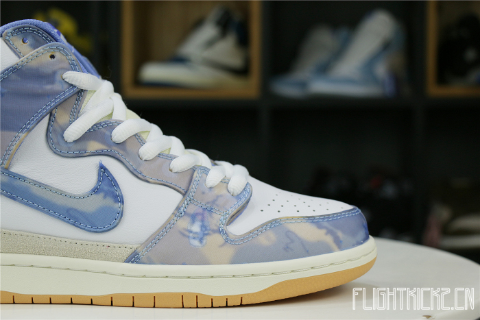 Nike SB Dunk High Carpet Company (Regular box)