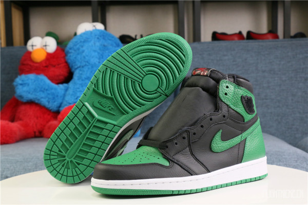 Air Jordan 1 Retro  Pine Green  2.0 2020
