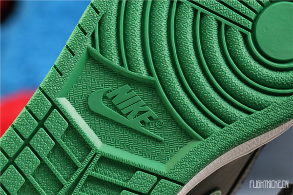 Air Jordan 1 Retro  Pine Green  2.0 2020
