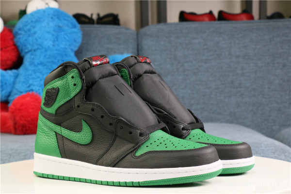 Air Jordan 1 Retro  Pine Green  2.0 2020