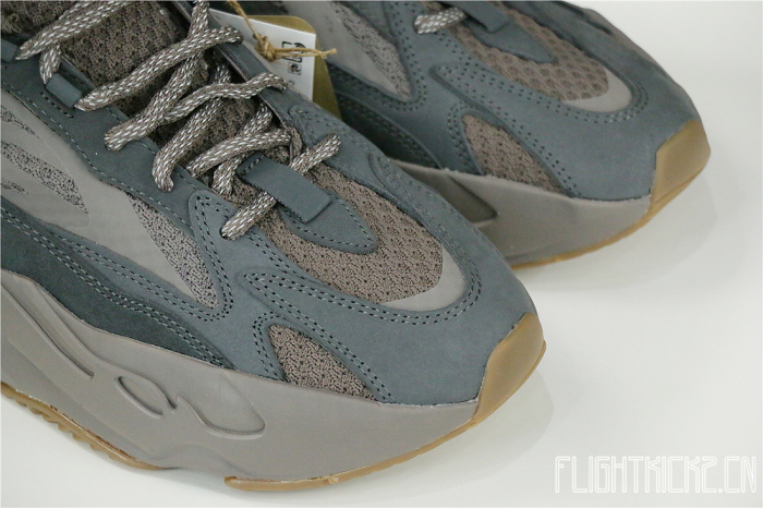 Adidas Yeezy 700 Boost v2 Mauve 2021