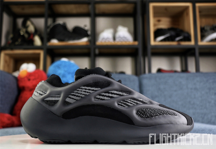 Adidas Yeezy 700 v3 Alvah 2020 (Glow)