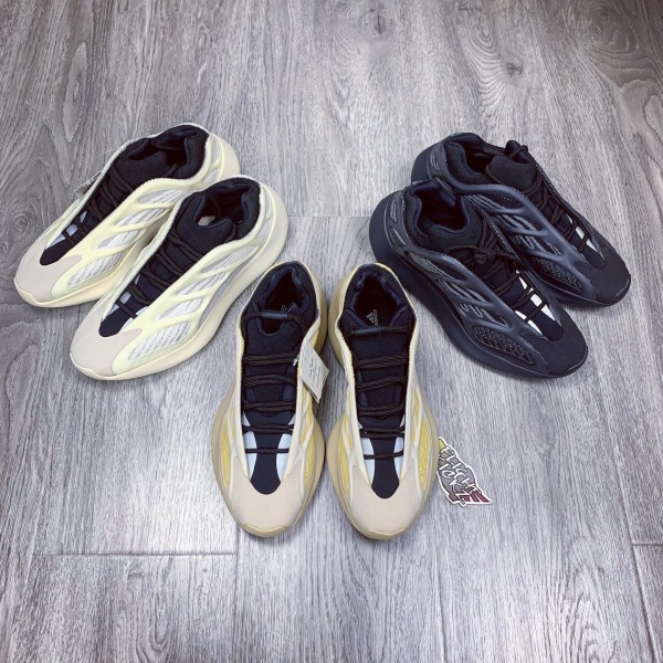 Mystery Box Of  AJ1s, Nike Shoes and Yeezys