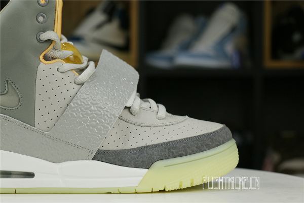 Nike Air Yeezy 1 Zen Grey