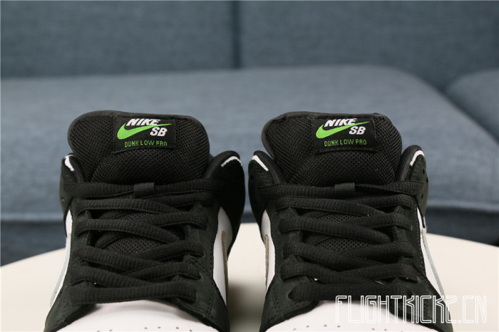 Nike SB Dunk Low Staple Panda Pigeon (Regular box)