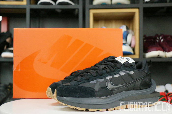 Nike Vaporwaffle Sacai Black Gum (LN5 A1)