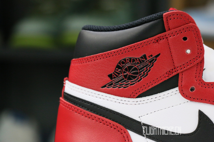 Jordan 1 Retro Chicago 2015（A1）