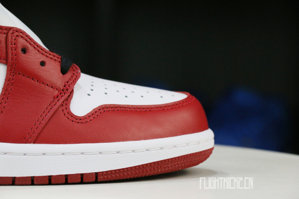 Jordan 1 Retro Chicago 2015（A1）