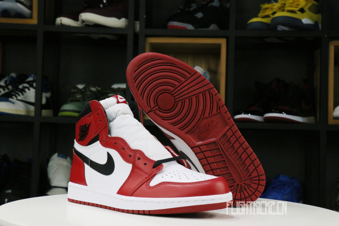 Jordan 1 Retro Chicago 2015（A1）