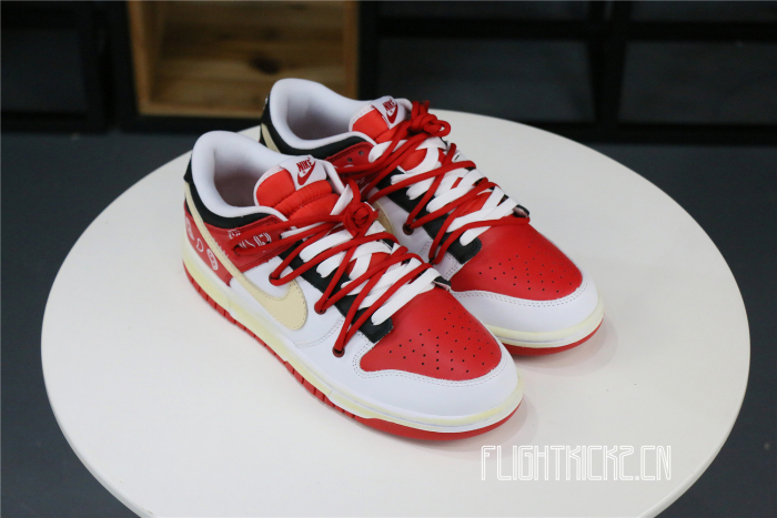 Custom Travis Scott x Nike dunk red