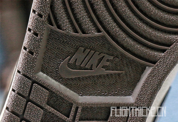 Travis Scott x Air Jordan 1  2019  ( A1)