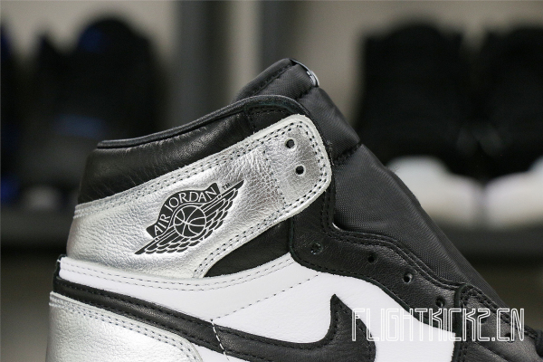 Jordan 1 Retro High Silver Toe (W)