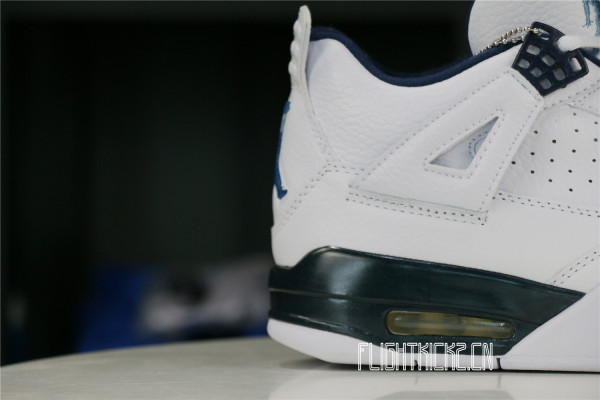 AIR JORDAN 4 RETRO LS 'LEGEND BLUE'