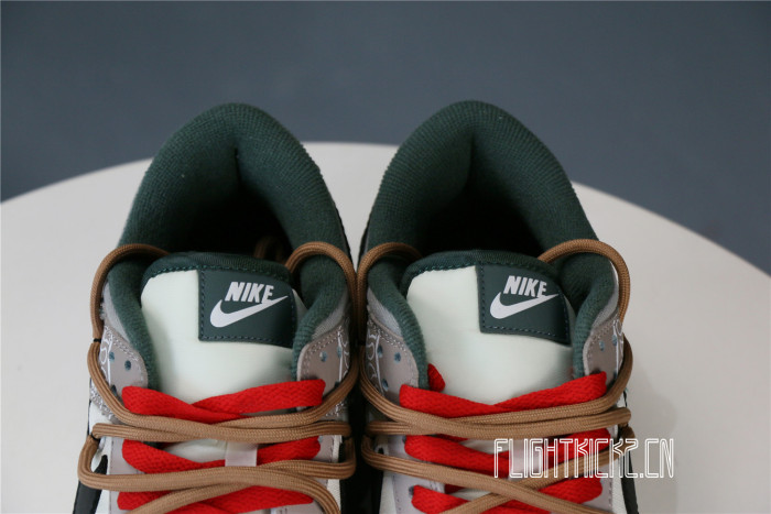 Custom Travis Scott x Nike dunk Green Brown