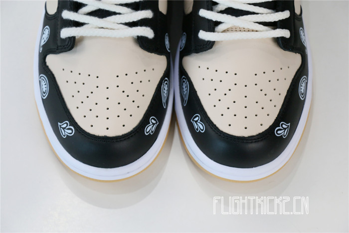Custom Travis Scott x Nike dunk Black Beige