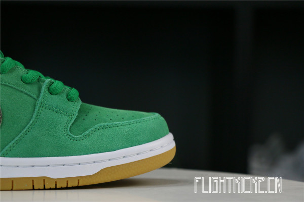 Nike SB Dunk Low Pro St. Patrick's Day (2022)