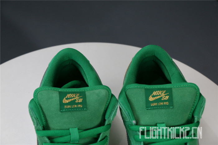 Nike SB Dunk Low Pro St. Patrick's Day (2022)