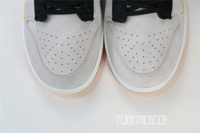 Nike Dunk Low Year of the Tiger (2022)