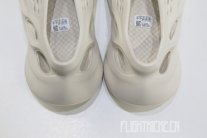 adidas Yeezy Foam RNNR Ararat （G55486骨白）(LN5 A1 Batch)