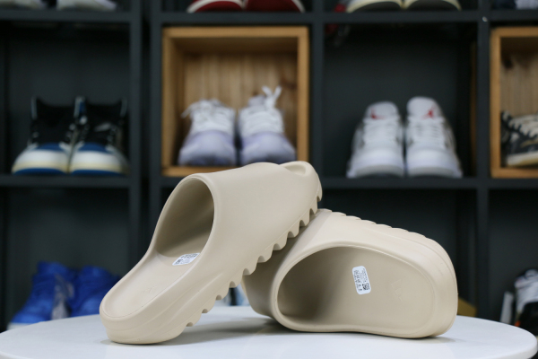 Yeezy Slides Pure 2021 GZ5554 暖沙黄 （A1 Batch）
