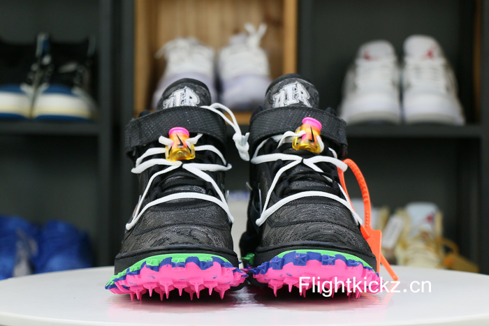 Off-White x Nike Air Force 1 Mid Set