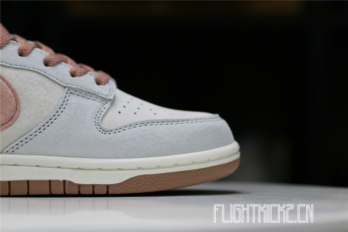 Nike Dunk Low Fossil Rose