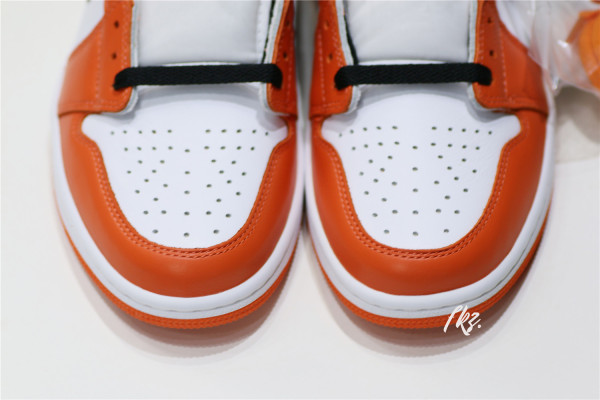 Air Jordan 1 Low OG Starfish