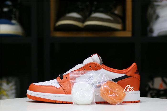 Air Jordan 1 Low OG Starfish