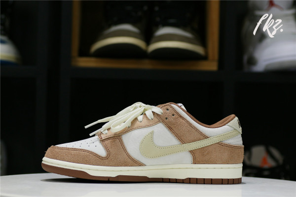 Nike Dunk Low  Medium Curry  2021