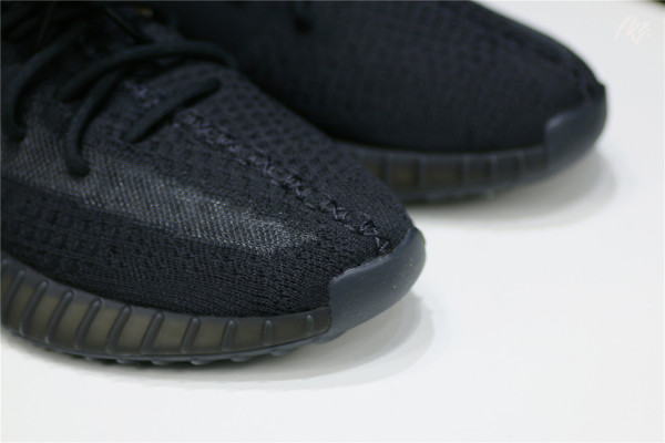 Adidas Yeezy Boost 350 V2 Onyx (2022/2023)