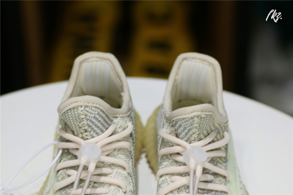 Yeezy 350 Boost   Citrin  NR Kid ( A1)