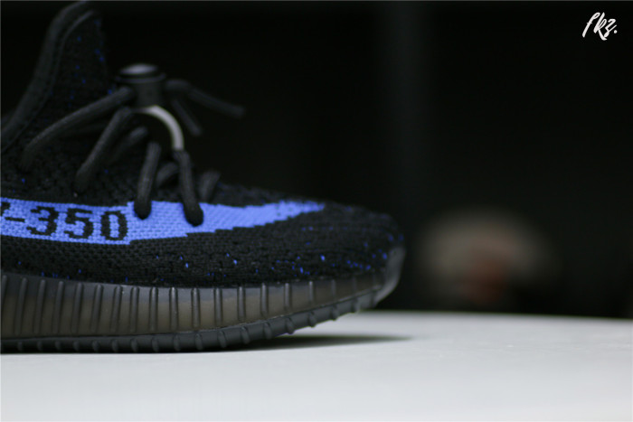 adidas Yeezy Boost 350 V2 Dazzling Blue kid