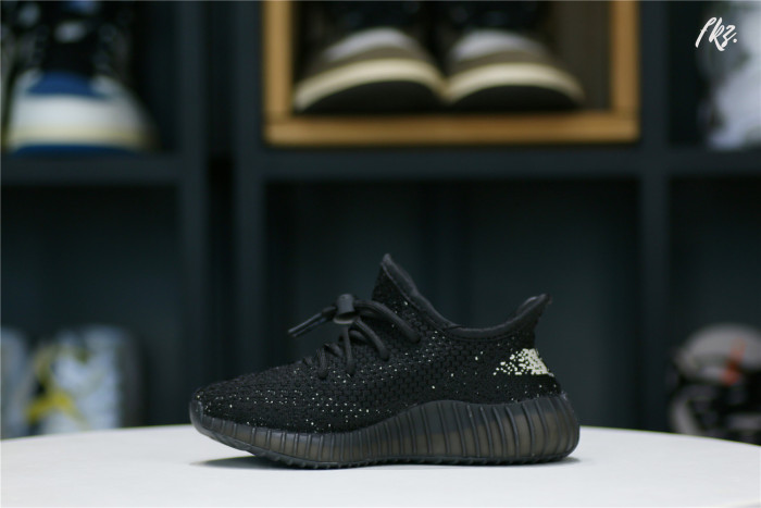 adidas Yeezy Boost 350 V2 Core Black White kid