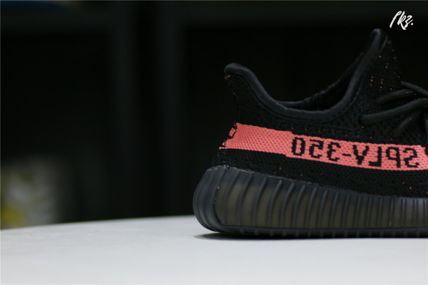 Yeezy 350 V2 Boost Core  Black Red Kid（A1）