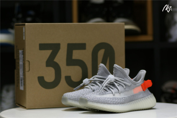 Yeezy 350 Boost  Tail Light  Kid ( A1)