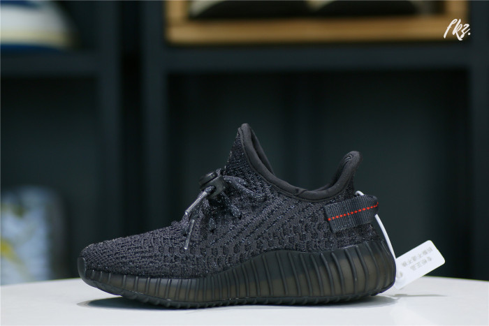 Yeezy 350 Boost V2 Black Static Black kid