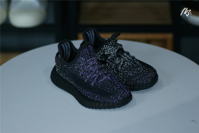 Yeezy 350 Boost V2 Black Static Black kid
