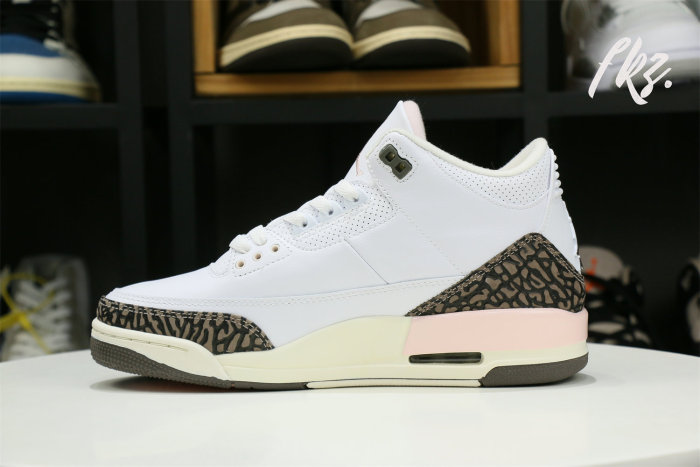 Air Jordan 3 Retro Neapolitan Dark Mocha 2022