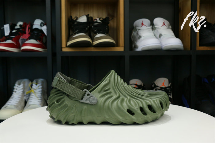 Salehe Bembury x Crocs Pollex Clog Cucumber