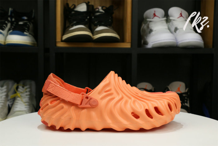 Salehe Bembury x Crocs Pollex Clog Urchin Solar Red