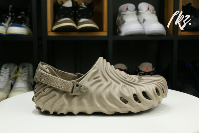 Salehe Bembury x Crocs Pollex Clog  Menemsha