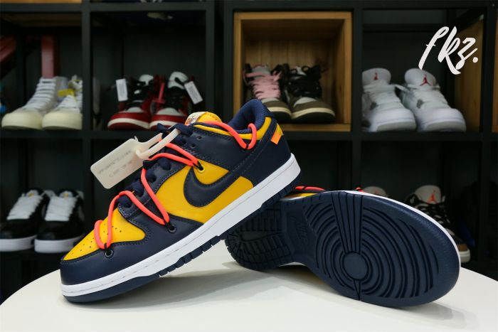 Off-White x Nike Dunk Low “Michigan” 2019 ( A1)