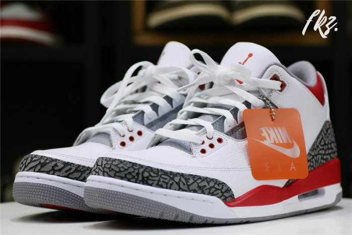AIR JORDAN 3 RETRO 'FIRE RED' 2022